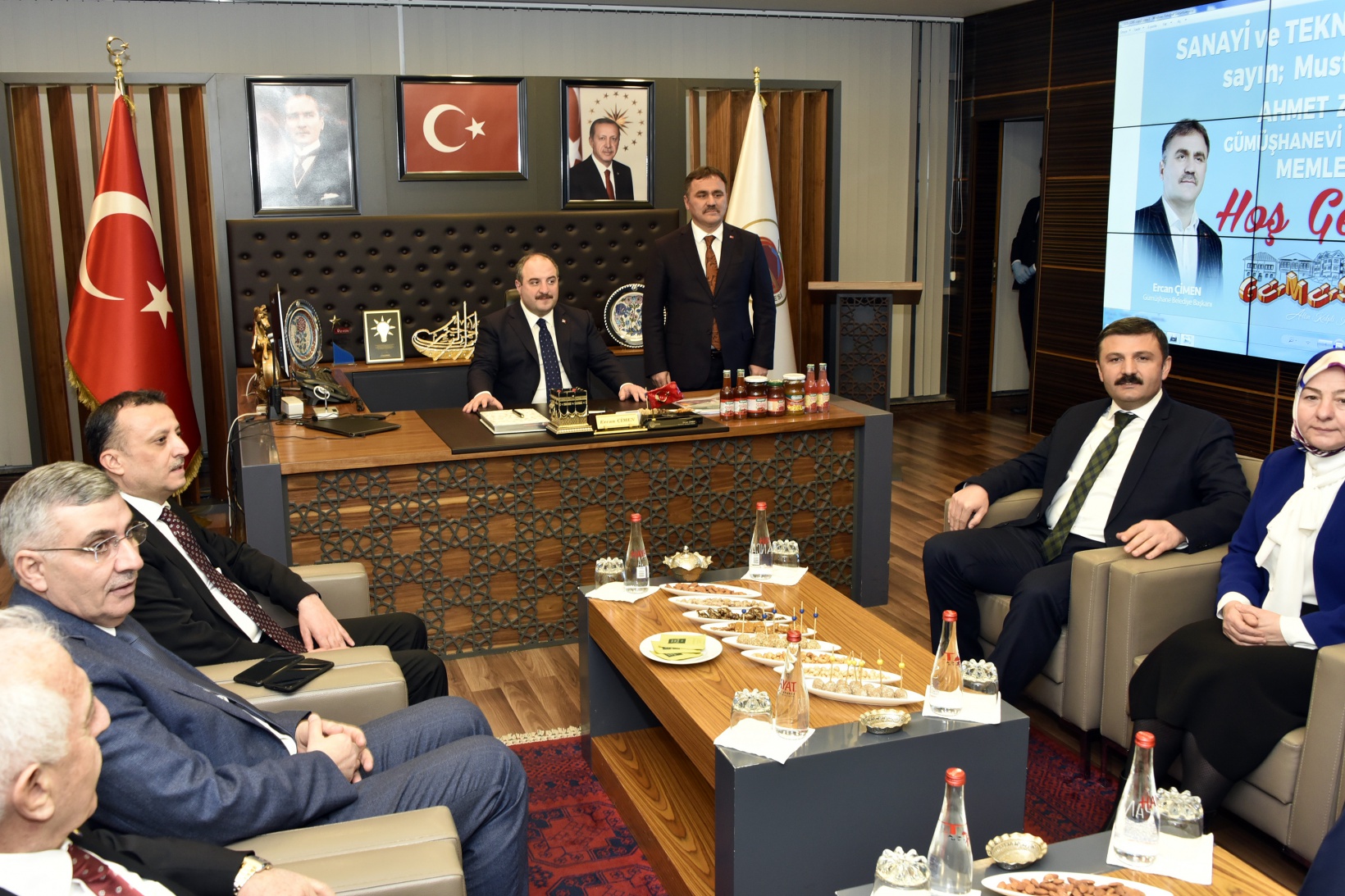 Bakan Varank Gümüşhane’den ayrıldı 30