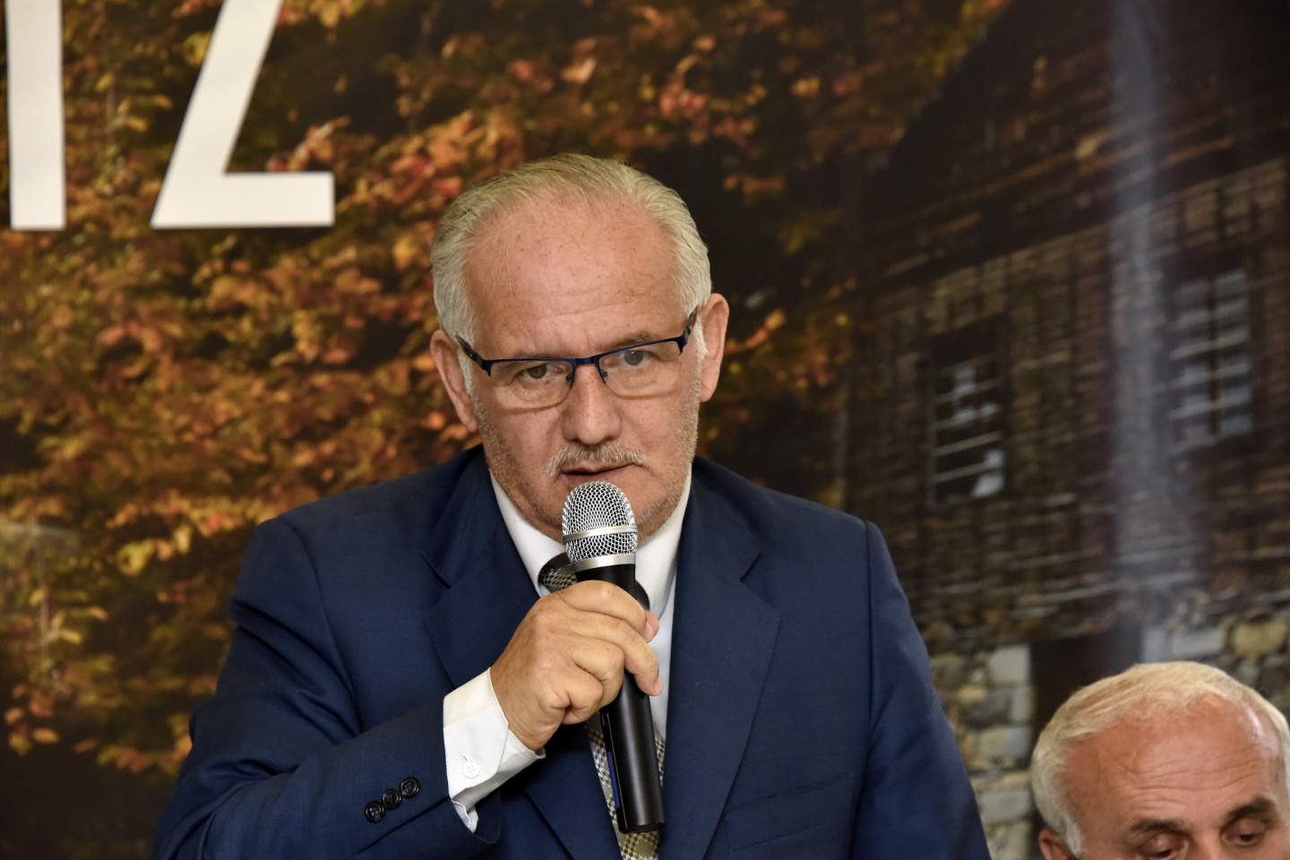 Kürtün’de muhtarlar toplantısı yapıldı 10