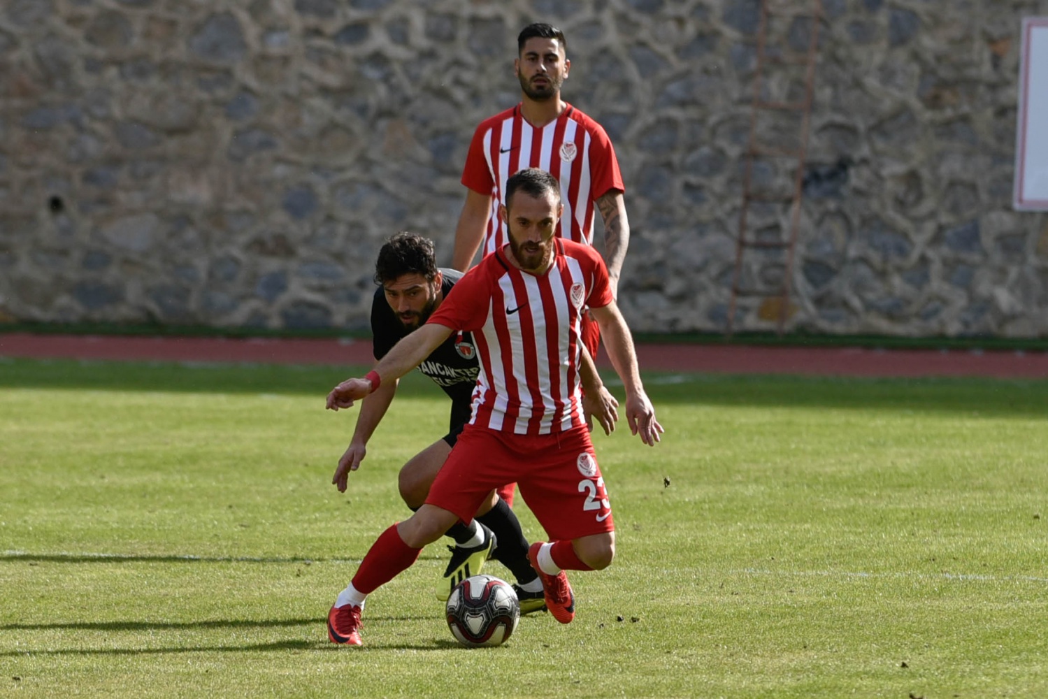 Gümüş'ün sahasında galibiyet orucu devam ediyor: 1-1 19