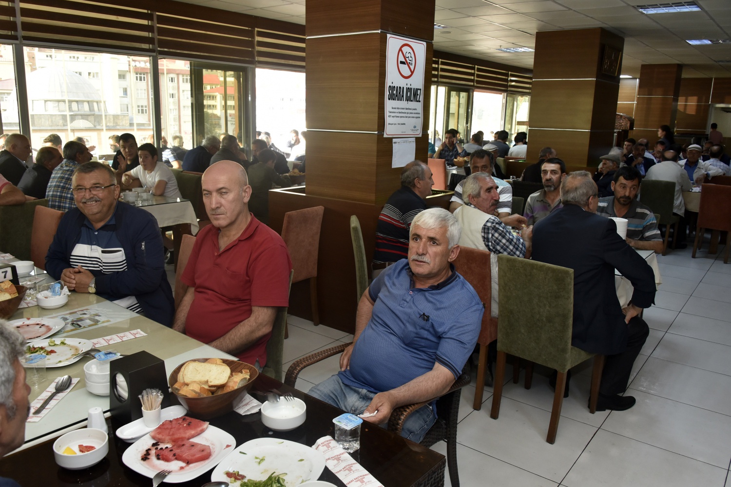 AK Parti’ye geniş katılımlı destek yemeği  2