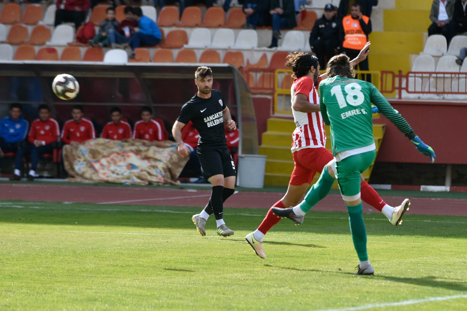 Gümüş'ün sahasında galibiyet orucu devam ediyor: 1-1 36