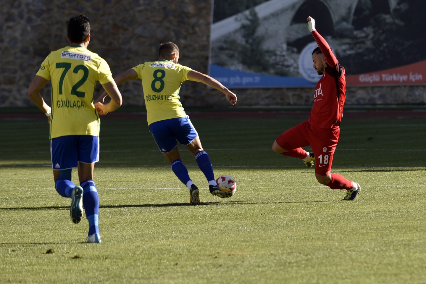 Lidere selam durun: 1-0 21