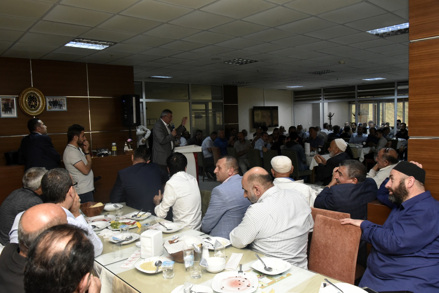 AK Parti’ye geniş katılımlı destek yemeği  20