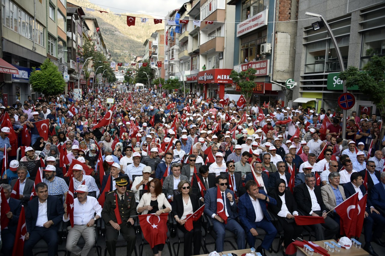 Gümüşhane Demokrasi Nöbeti, tarihi mitingle taçlandırıldı 7
