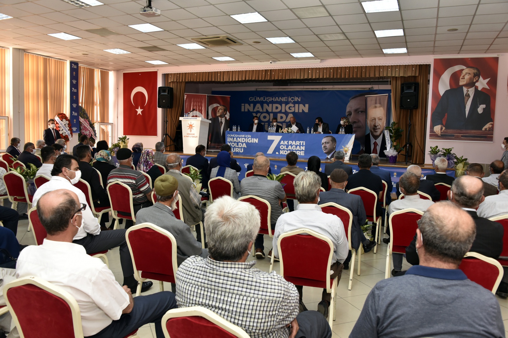 Gümüşhane'de AK Parti Merkez İlçe 7.olağan kongresi yapıldı 18