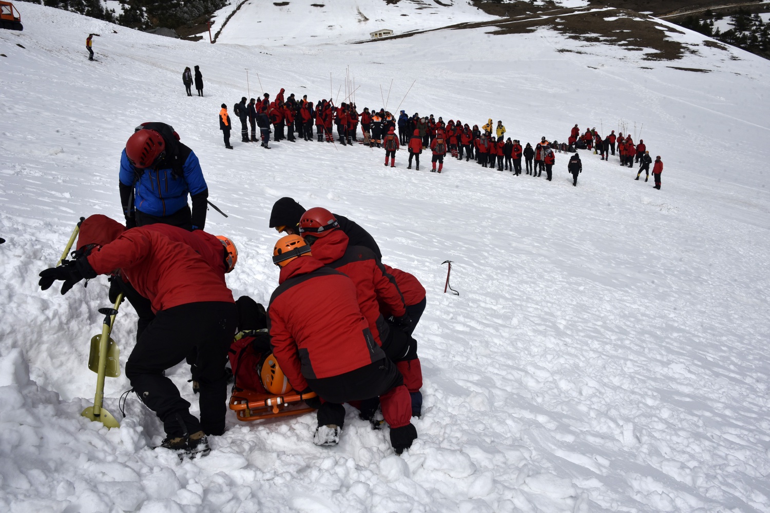 Zigana Dağında 100 personelle çığ tatbikatı 68