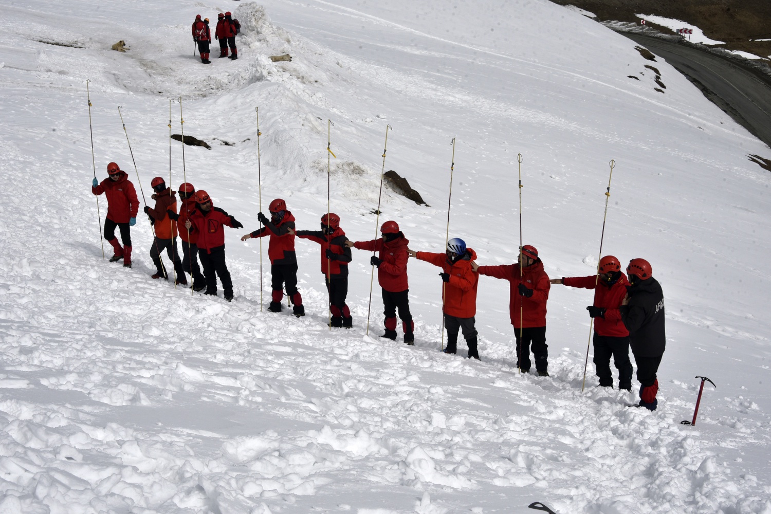 Zigana Dağında 100 personelle çığ tatbikatı 71
