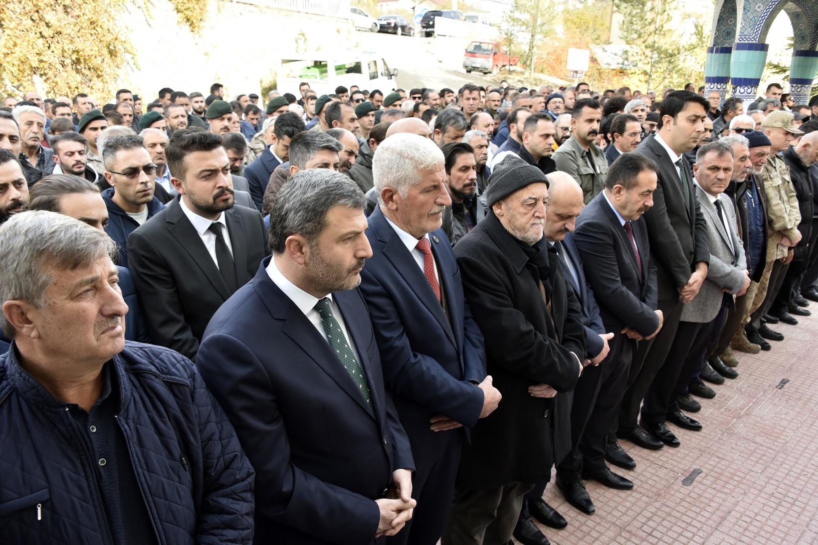 Genç yaşta kalp krizi geçiren polis memuru son yolculuğuna uğurlandı 2