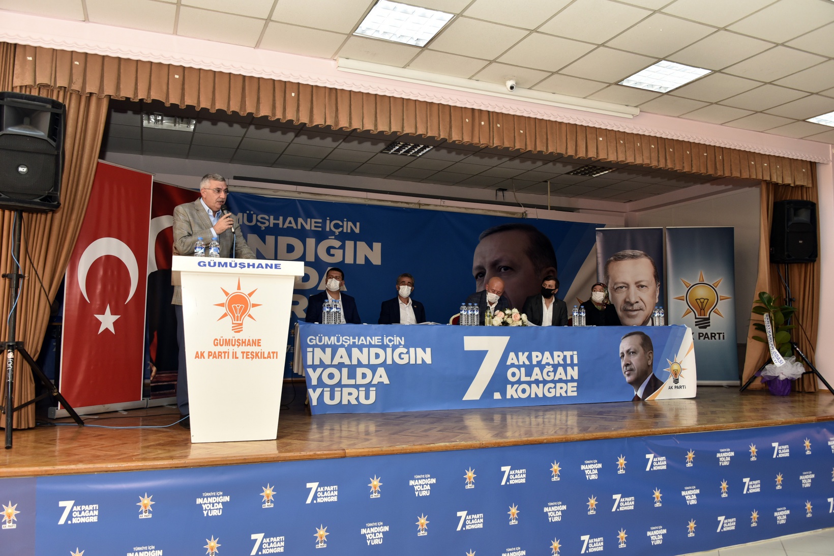 Gümüşhane'de AK Parti Merkez İlçe 7.olağan kongresi yapıldı 6
