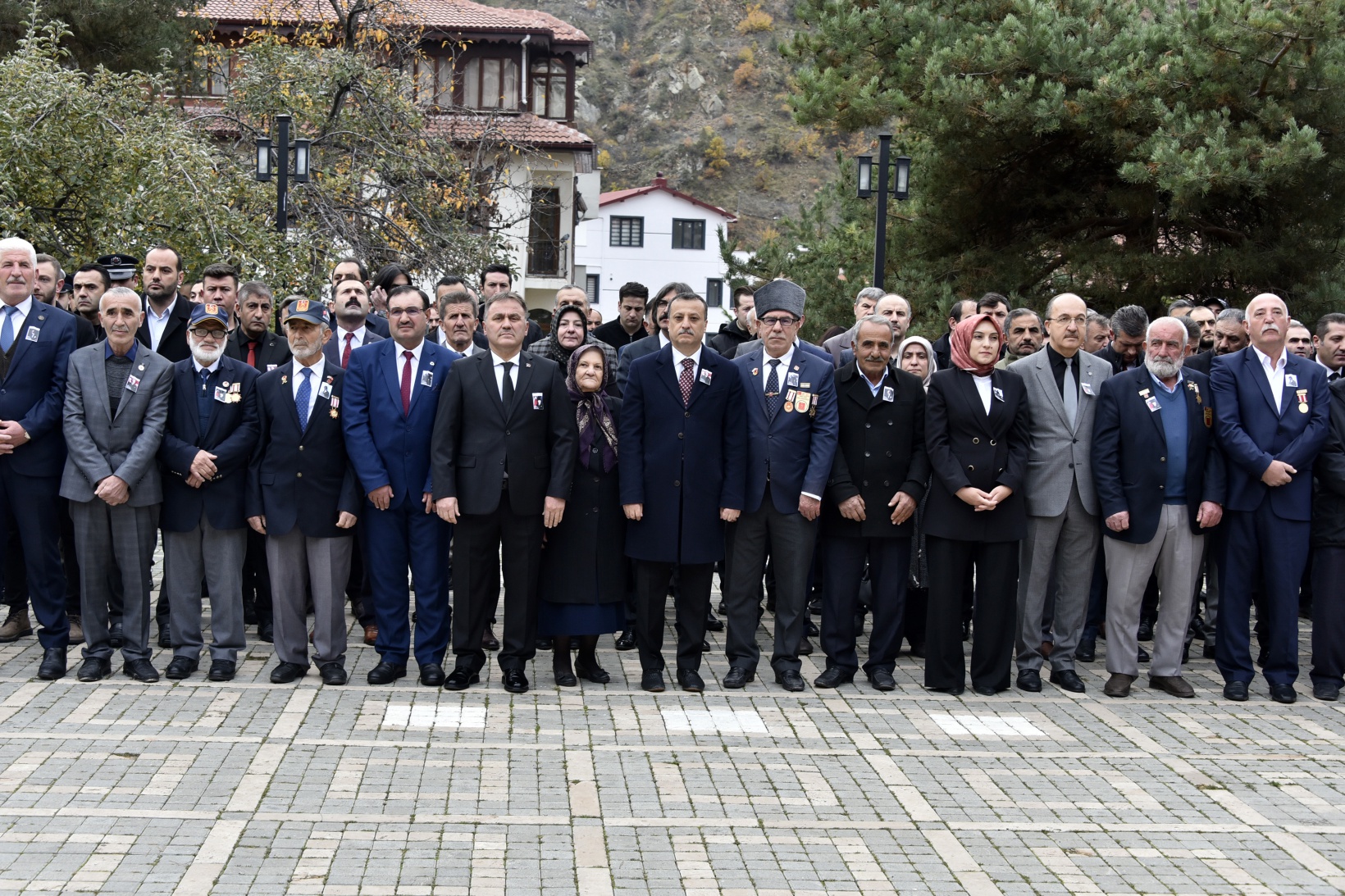 Gazi Mustafa Kemal Atatürk vefatının 84.yılında Gümüşhane’de anıldı 16