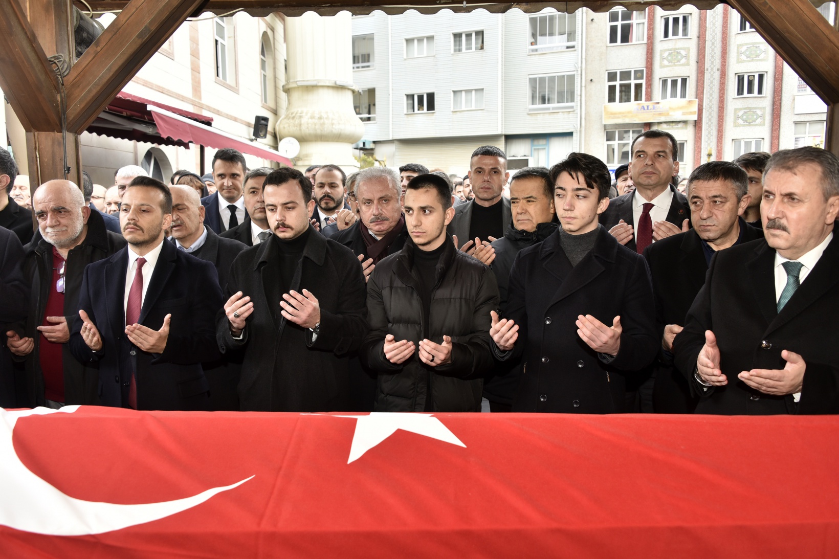 Dr. Mustafa Çalık son yolculuğuna uğurlandı 28