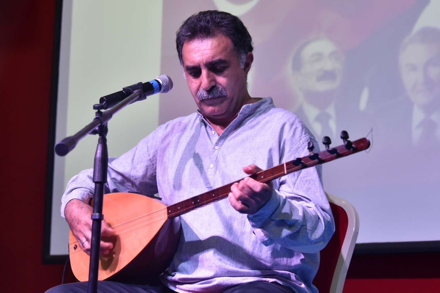 Erdal Erzincan’dan 20 yıl sonra Gümüşhane’de muhteşem konser 5