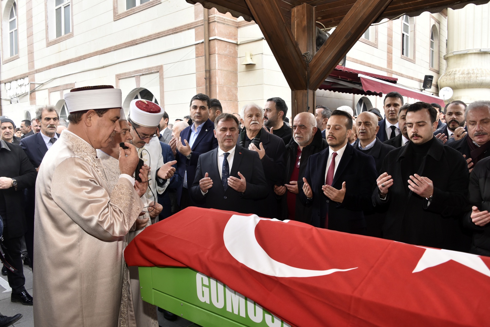 Dr. Mustafa Çalık son yolculuğuna uğurlandı 18