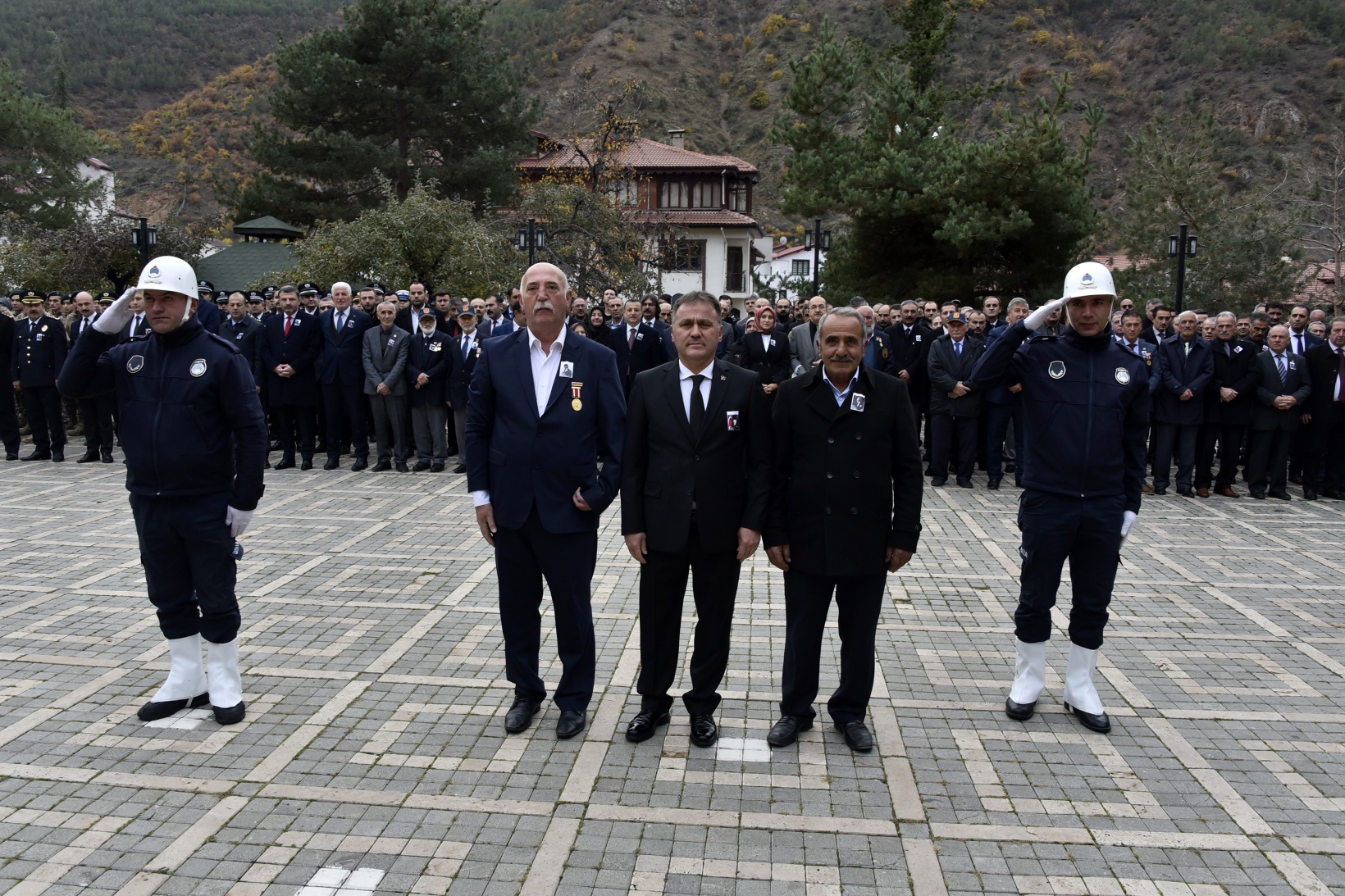 Gazi Mustafa Kemal Atatürk vefatının 84.yılında Gümüşhane’de anıldı 35