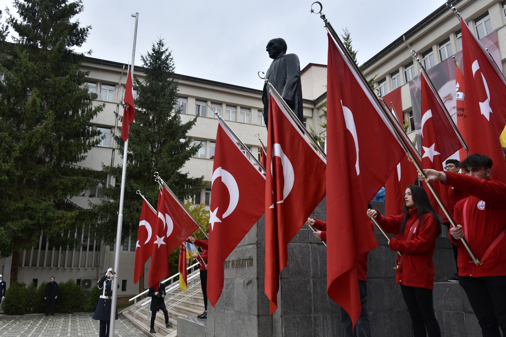 Gazi Mustafa Kemal Atatürk vefatının 84.yılında Gümüşhane’de anıldı 22