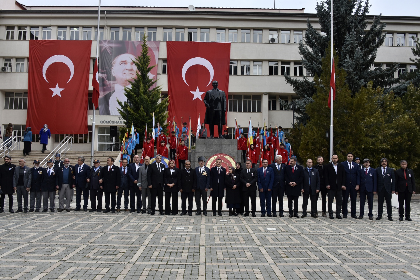 Gazi Mustafa Kemal Atatürk vefatının 84.yılında Gümüşhane’de anıldı 34