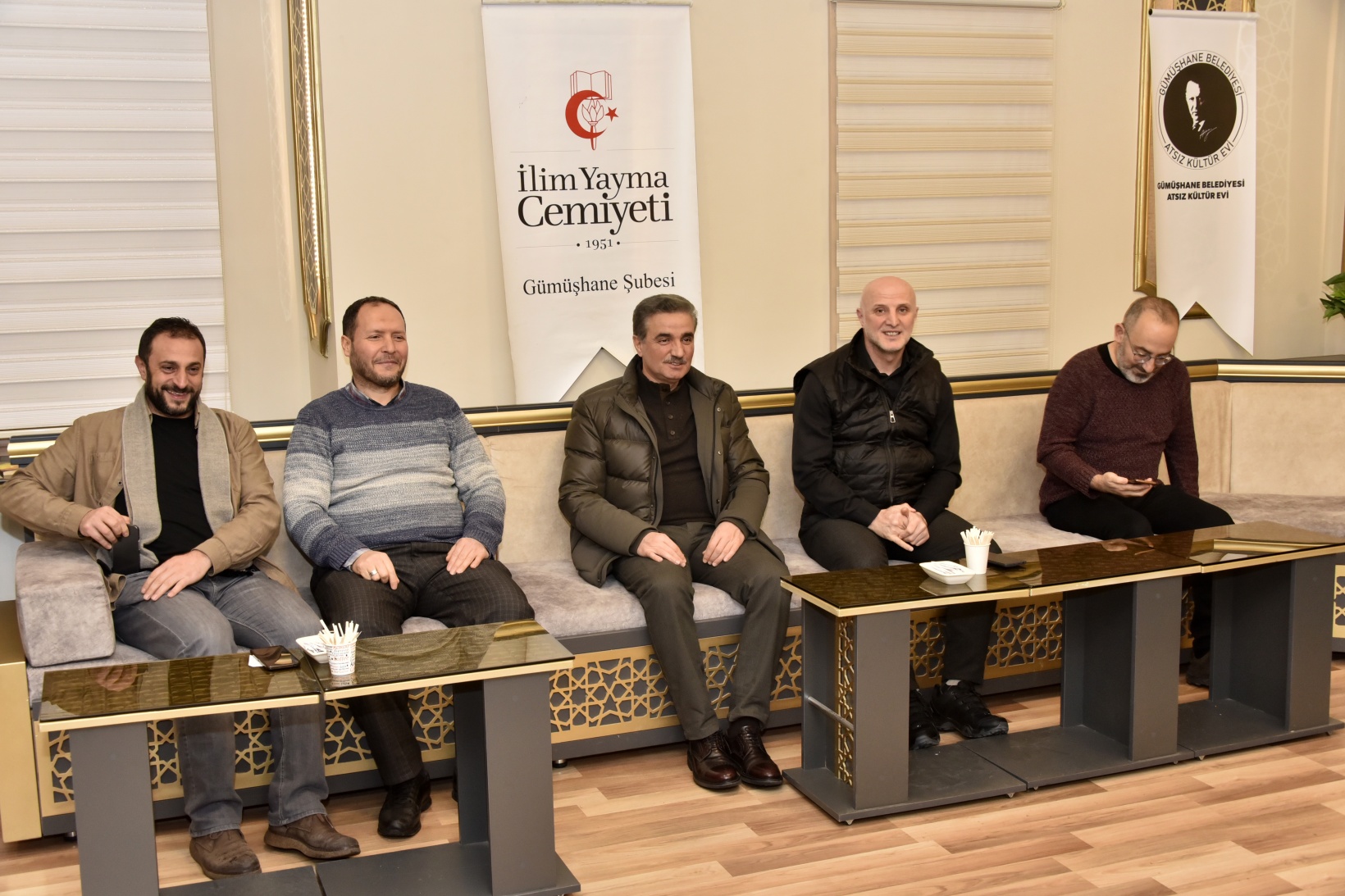 Akıncı, Kızılay'ın Görünmeyen Yüzünü anlattı 5