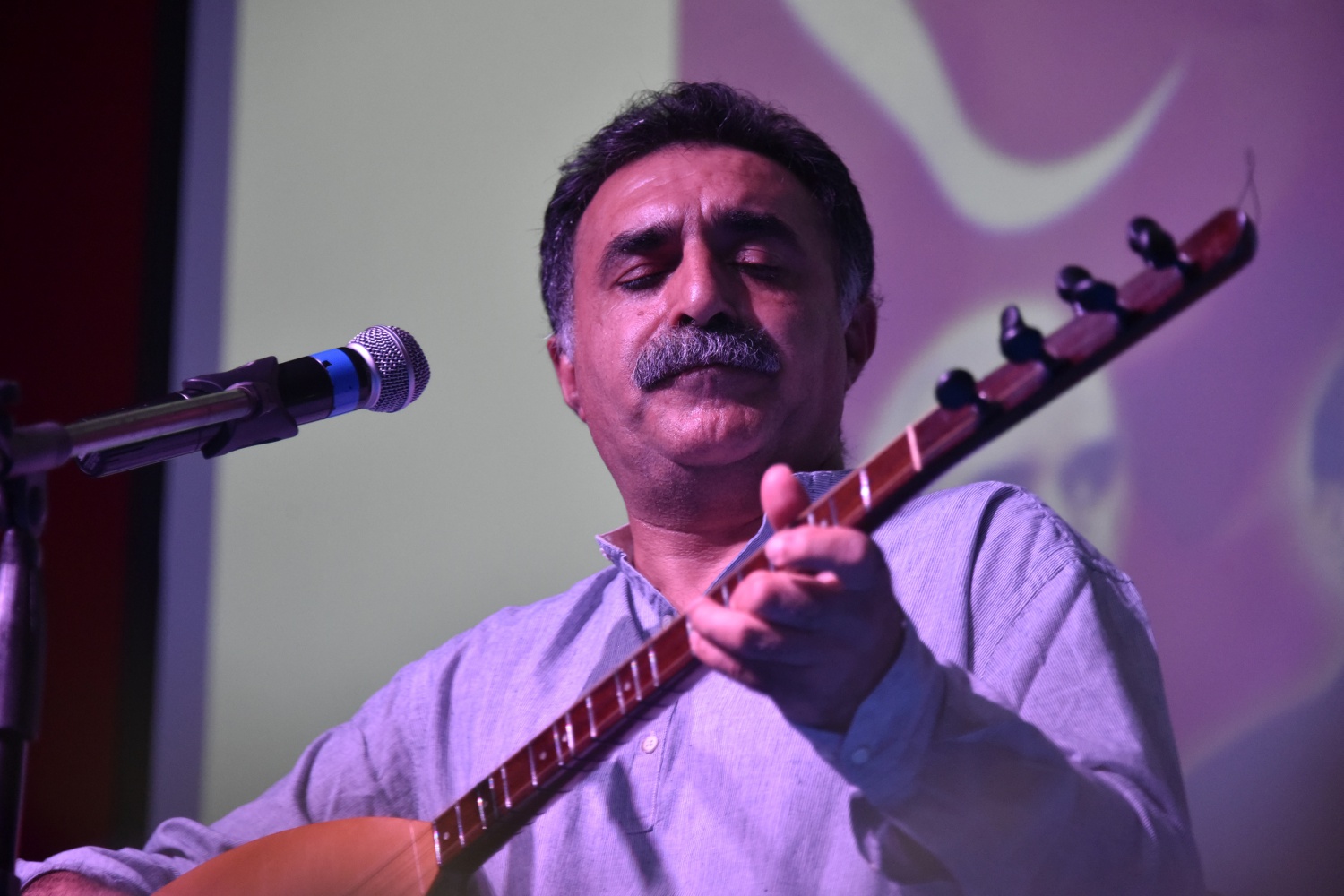 Erdal Erzincan’dan 20 yıl sonra Gümüşhane’de muhteşem konser 19