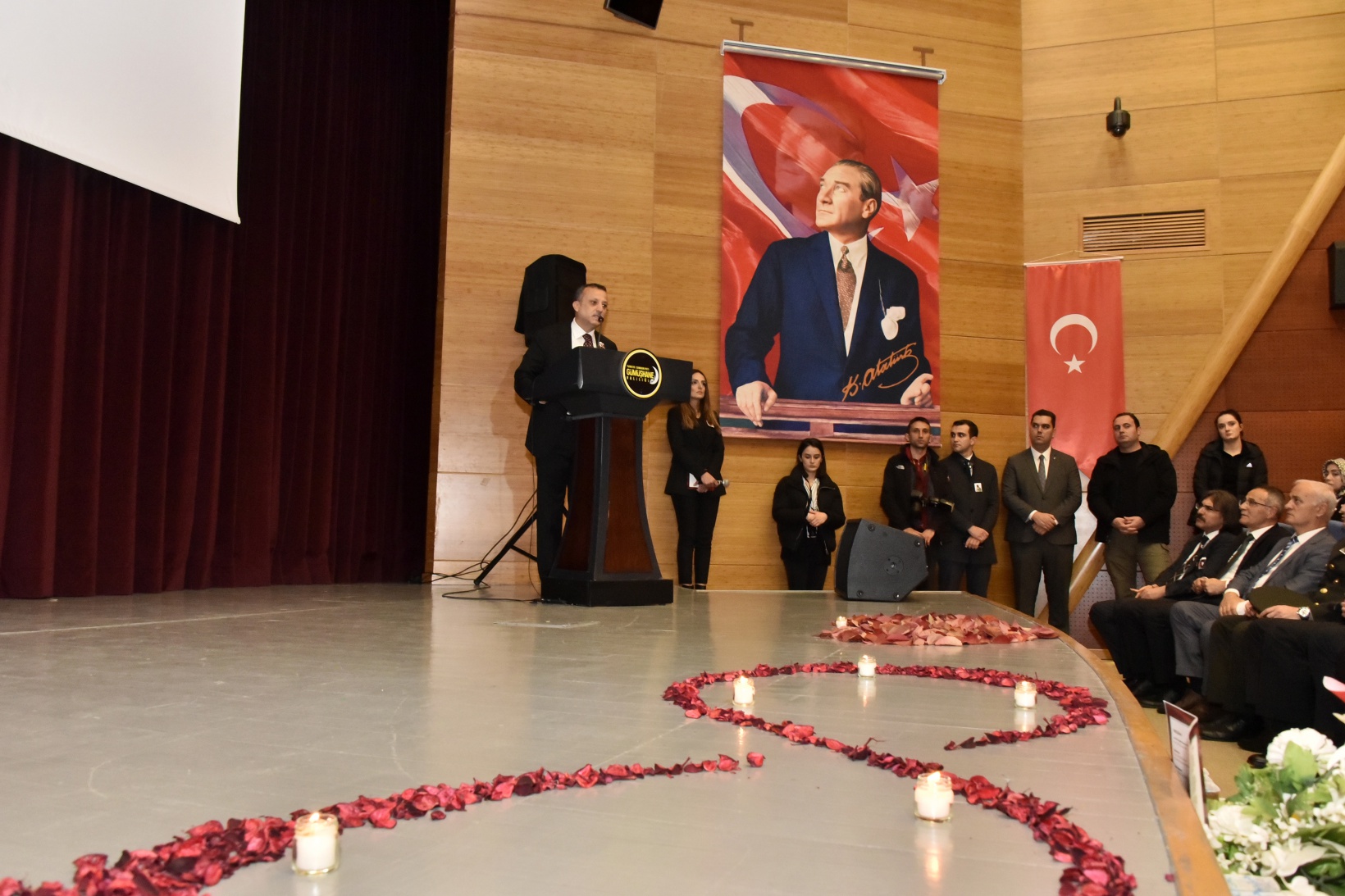 Gazi Mustafa Kemal Atatürk vefatının 84.yılında Gümüşhane’de anıldı 42