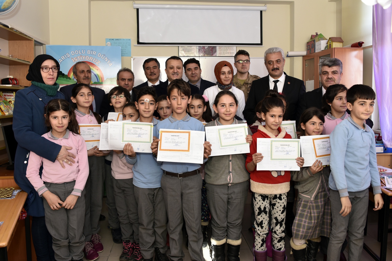 Gümüşhane’de 19 bin 368 öğrenci karne aldı 35