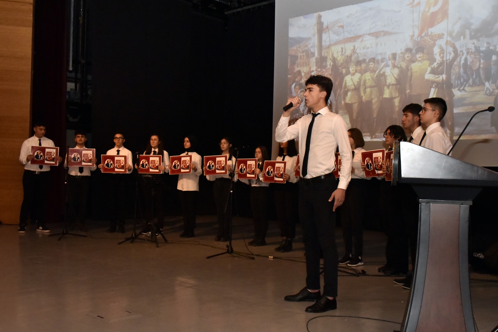 Gazi Mustafa Kemal Atatürk vefatının 84.yılında Gümüşhane’de anıldı 58