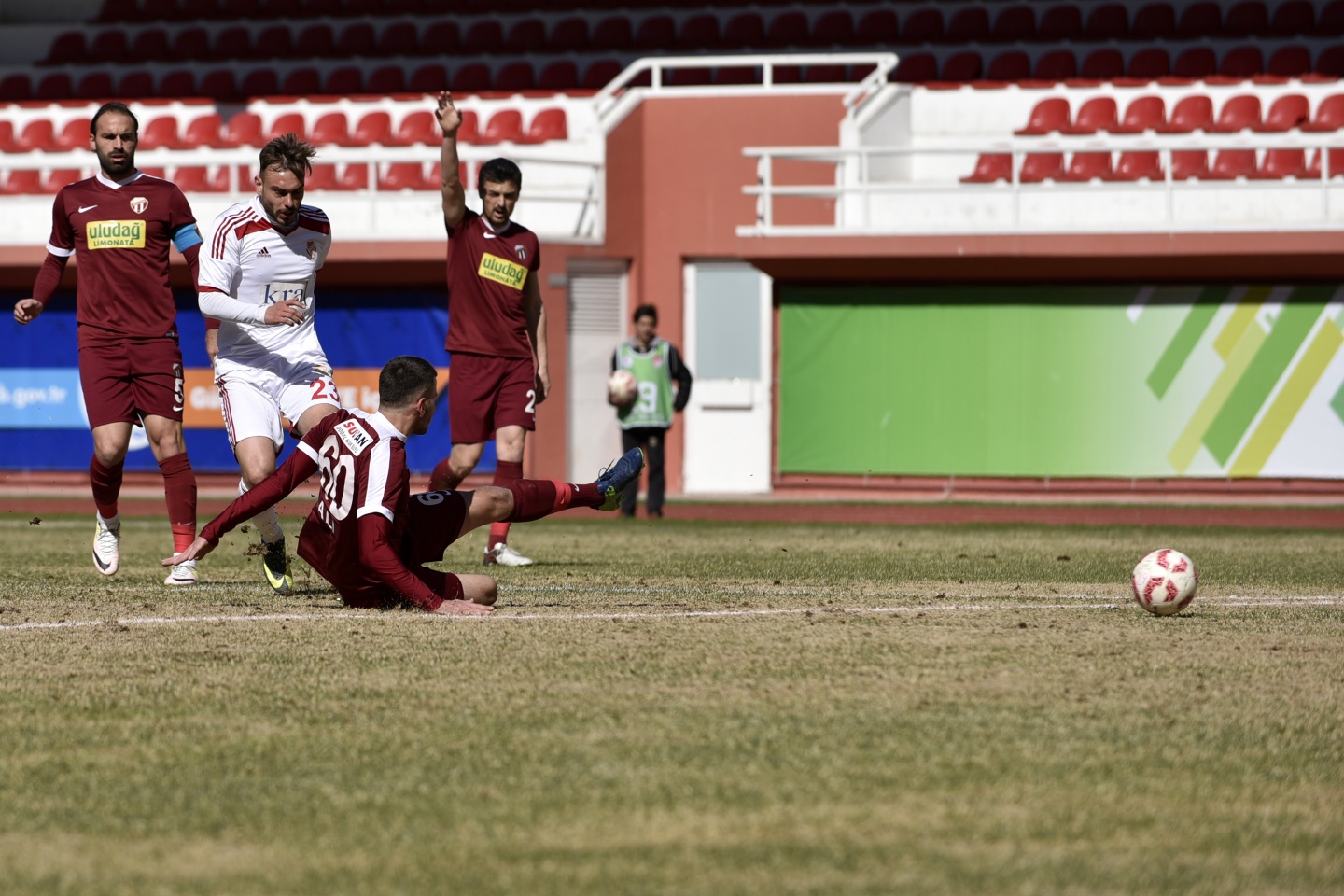 Gümüş, İnegöl'ü aştı: 2-1 33