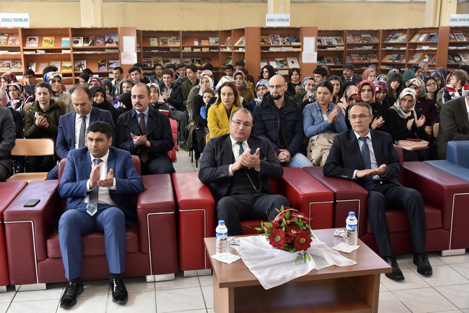 Limon ağaçlı kütüphanede kütüphane haftası kutlandı 23