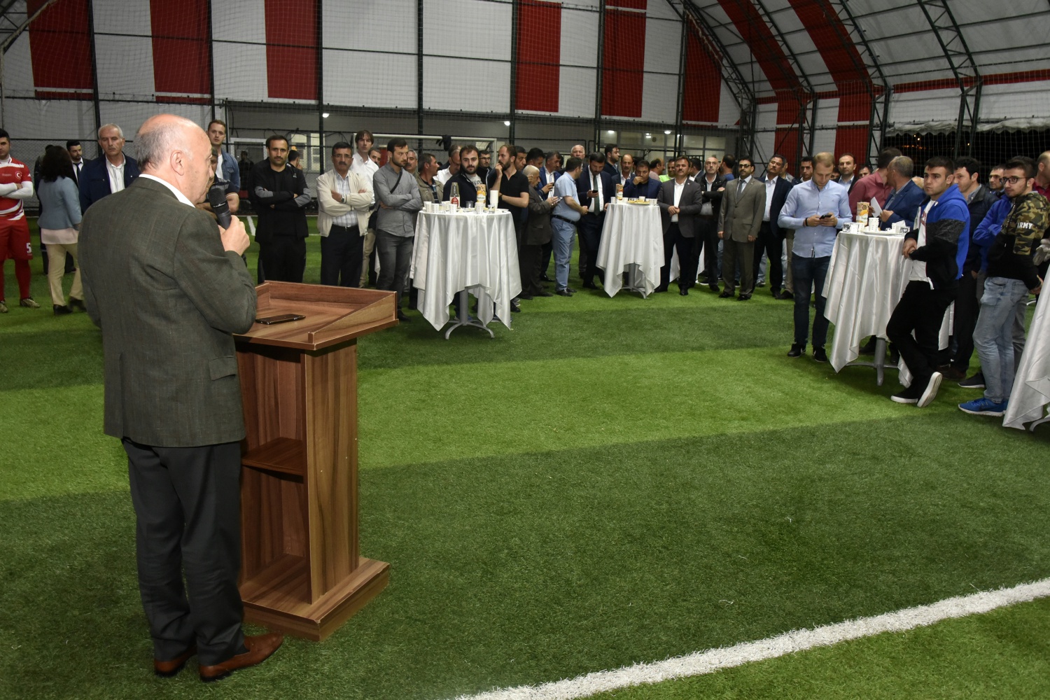 Gümüşhane’de kurumlararası halı saha turnuvasının şampiyonu Belediye oldu 29