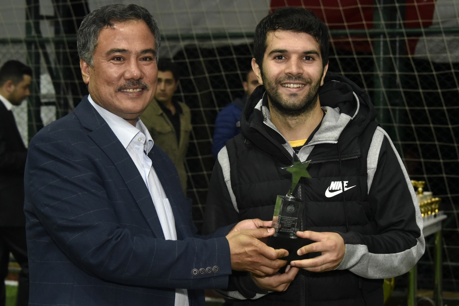 Gümüşhane’de kurumlararası halı saha turnuvasının şampiyonu Belediye oldu 27