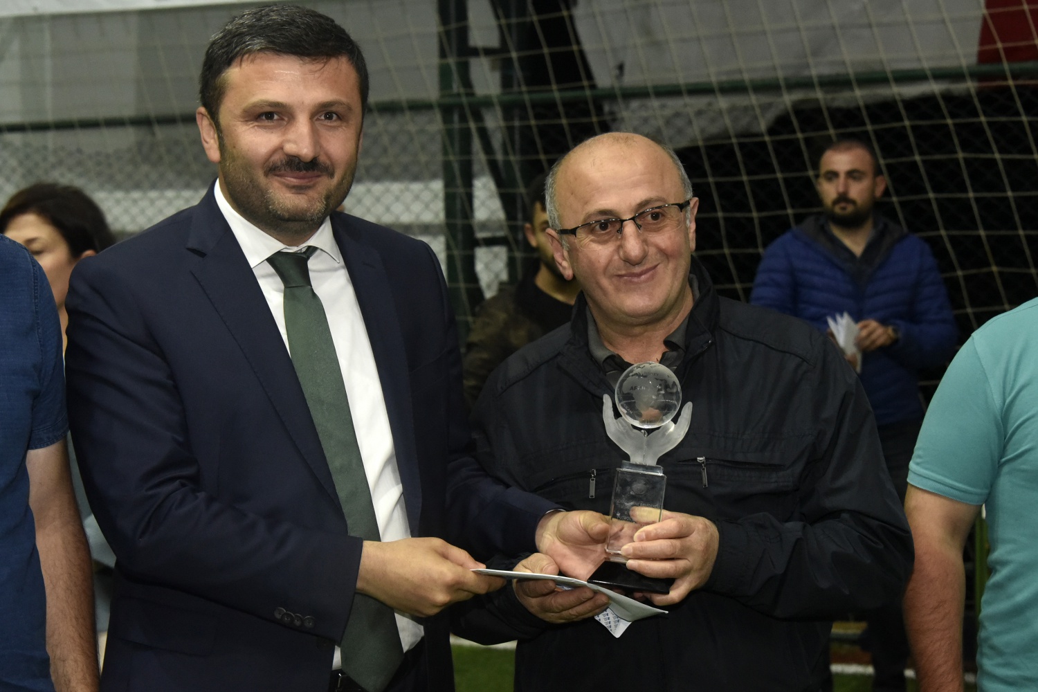 Gümüşhane’de kurumlararası halı saha turnuvasının şampiyonu Belediye oldu 25