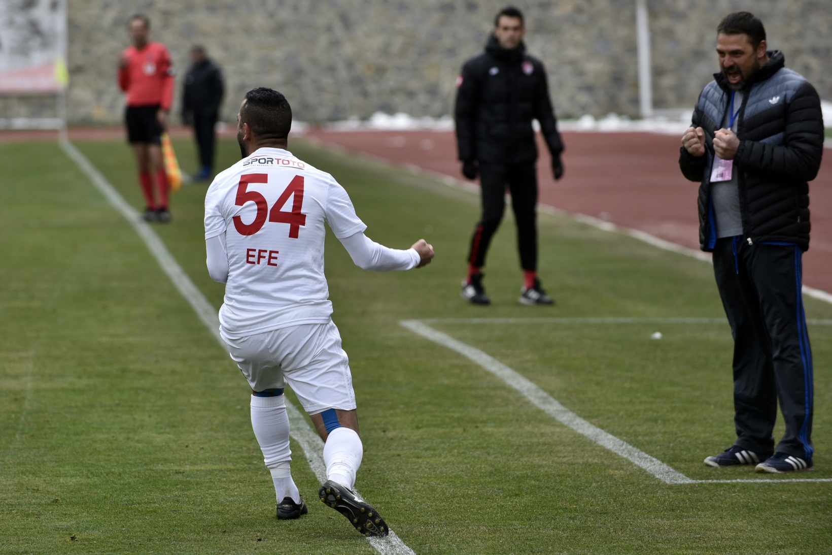 Gümüş'ün tadı yok: 1-3 42