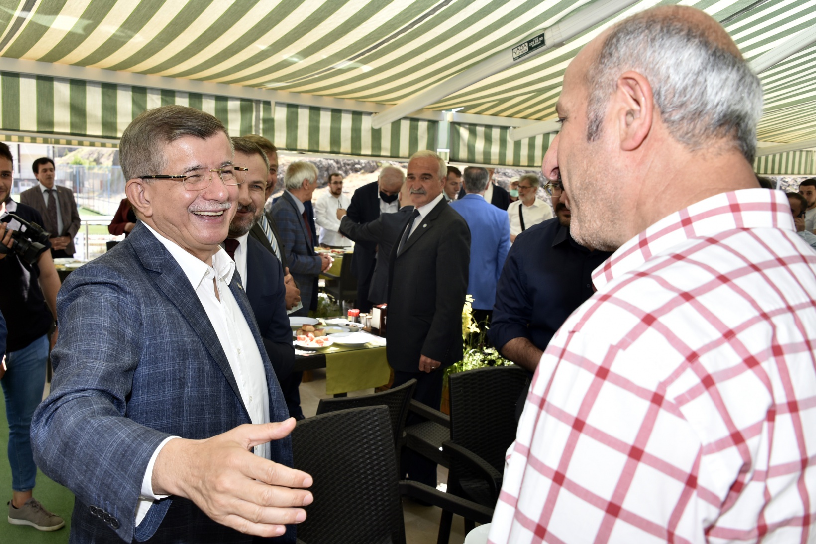 Davutoğlu Gümüşhane’de 42