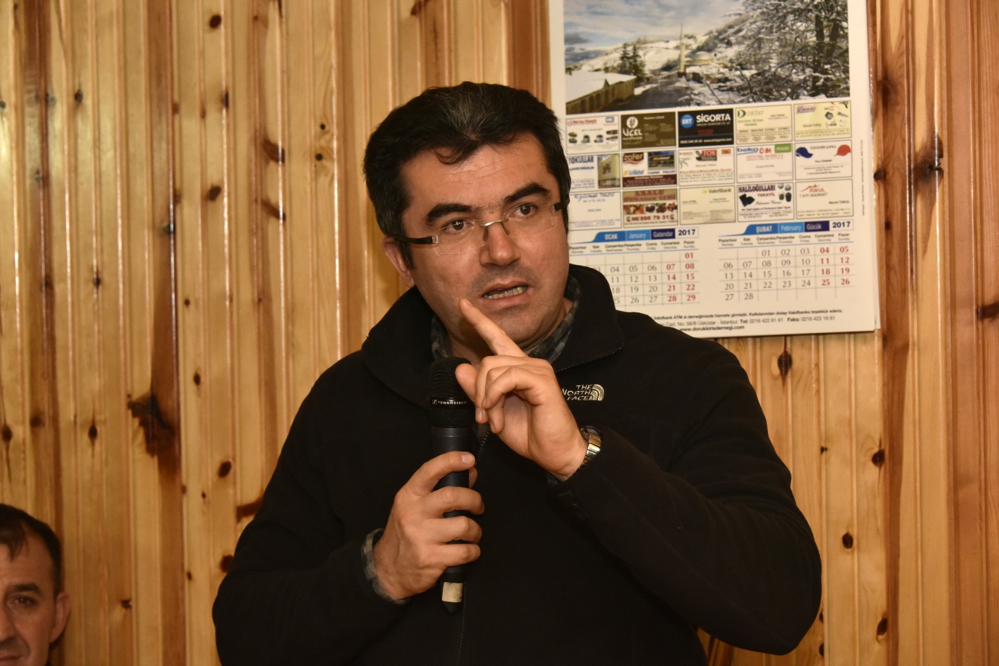 Vali Memiş’ten 2 bin 50 metrede asfalt emekçilerine yemek 36