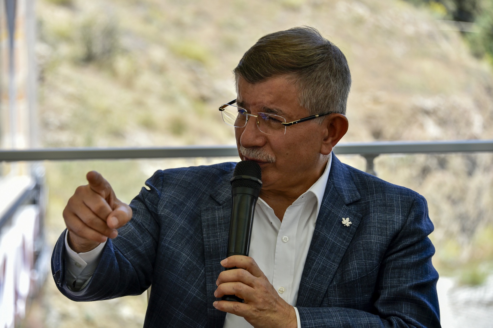 Davutoğlu Gümüşhane’de 9