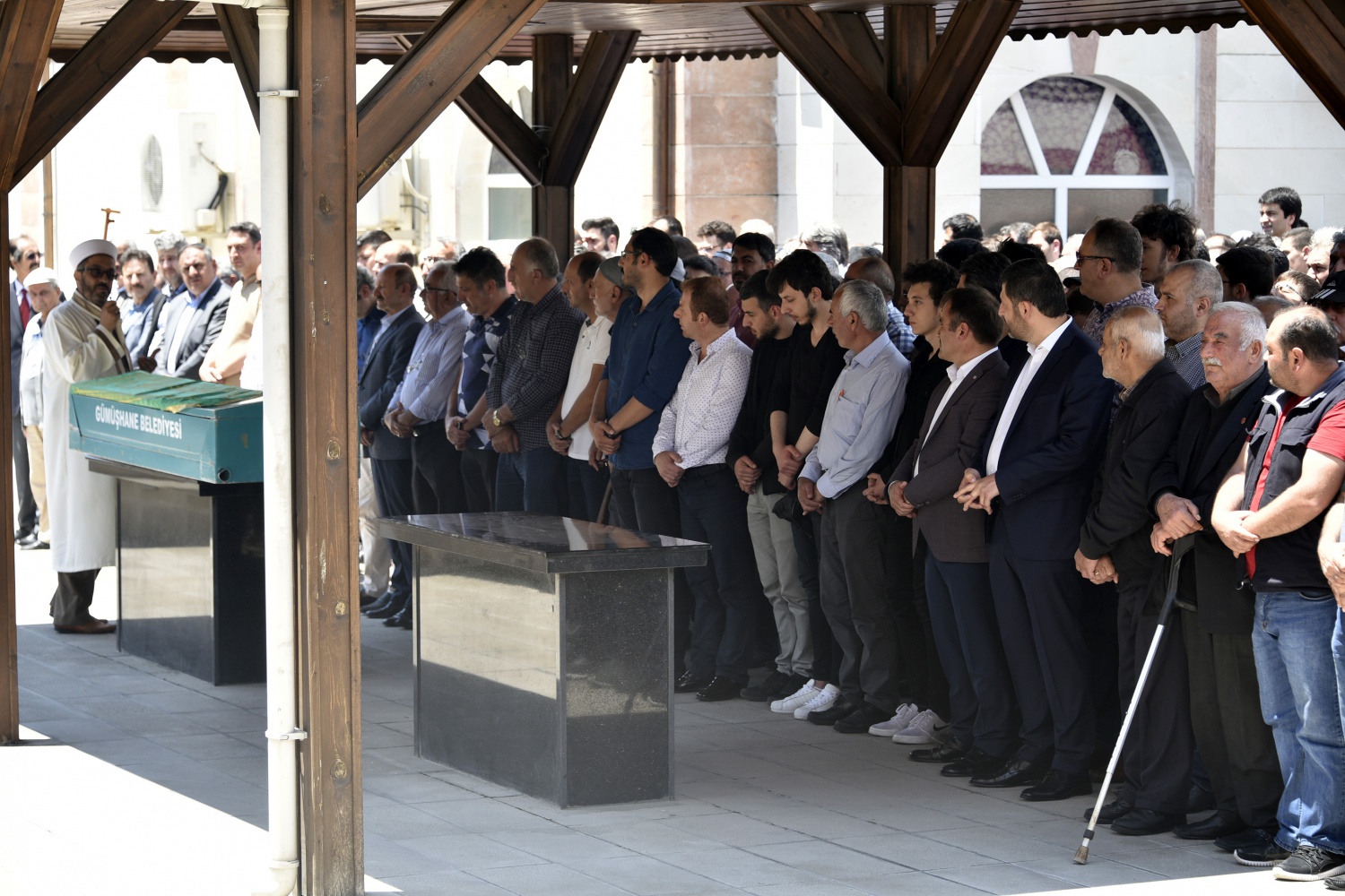 Eleman son yolculuğuna uğurlandı 6