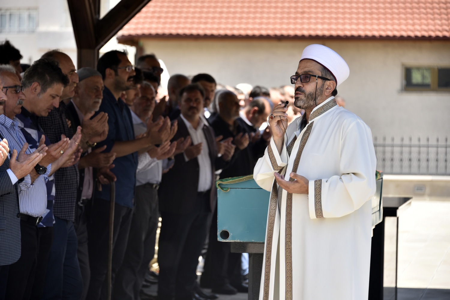 Eleman son yolculuğuna uğurlandı 5