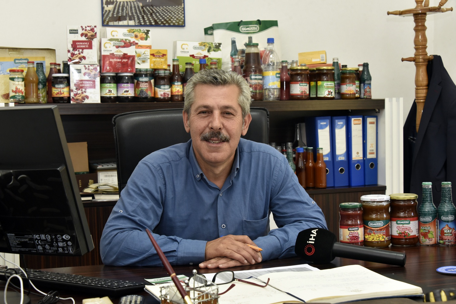 Fabrikanın bahçesi kırmızı renge büründü 2