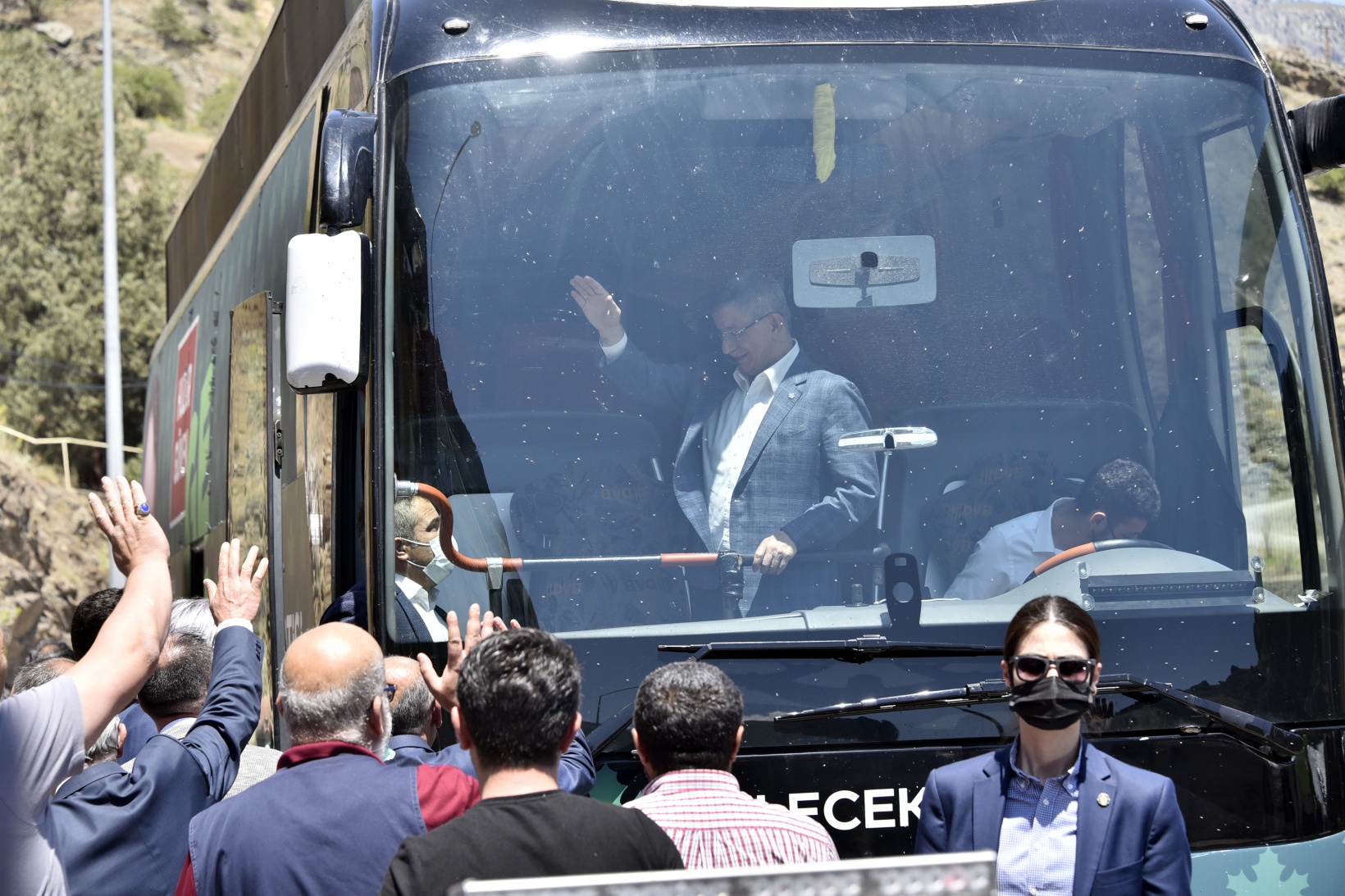 Davutoğlu Gümüşhane’de 45