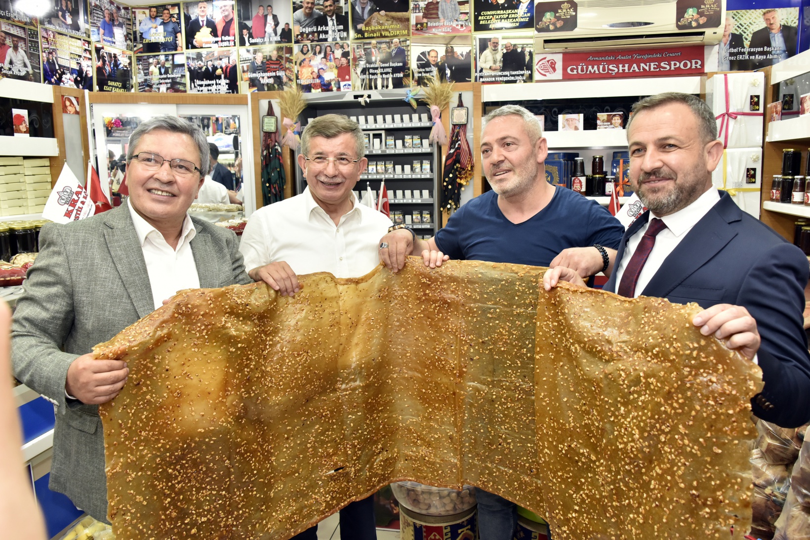 Davutoğlu Gümüşhane’de 27