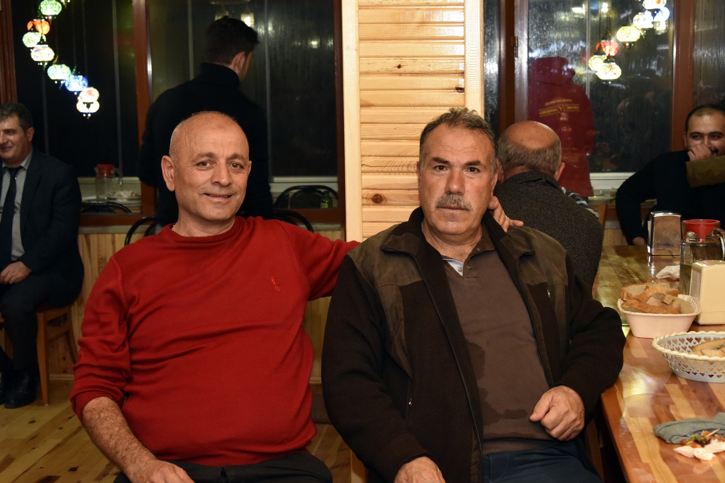 Vali Memiş’ten 2 bin 50 metrede asfalt emekçilerine yemek 65