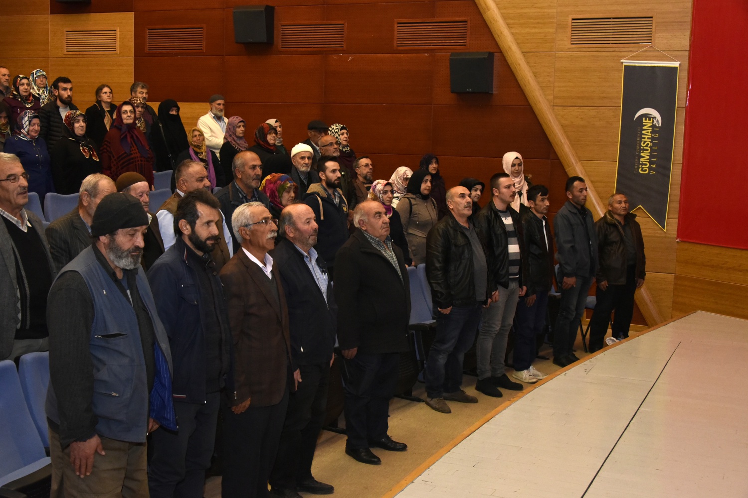 Gümüşhane’de 62 adet alt gelir grubu TOKİ konutları için kura çekildi 9