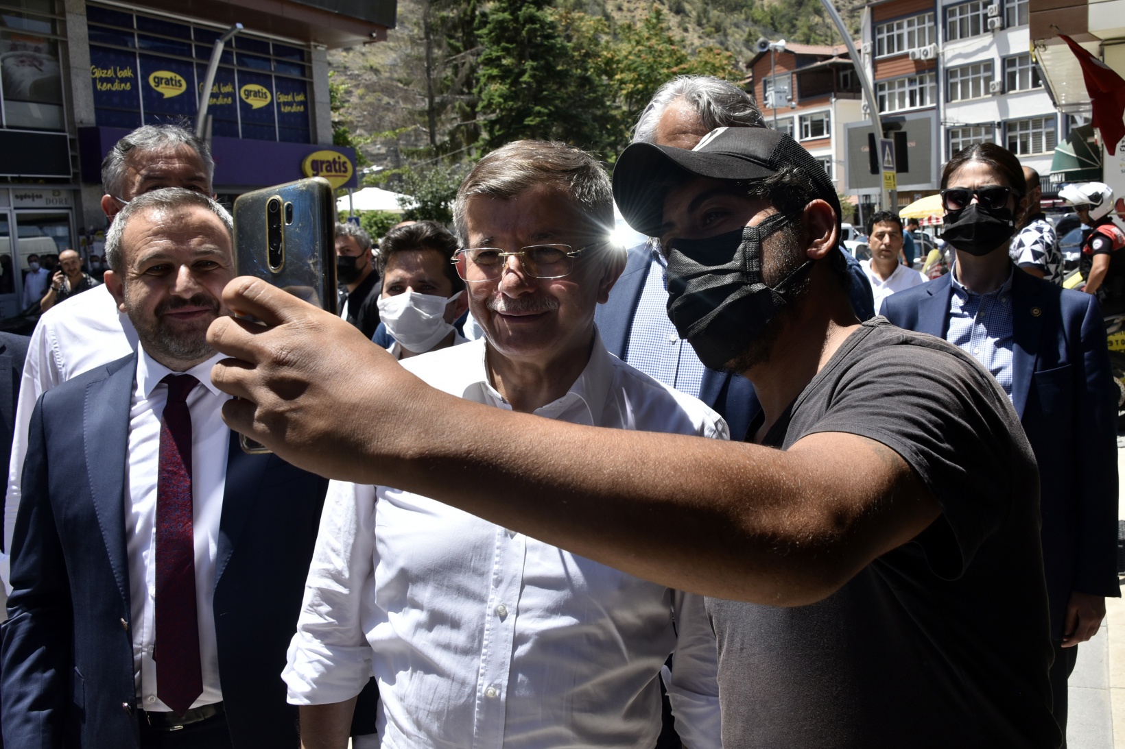 Davutoğlu Gümüşhane’de 31