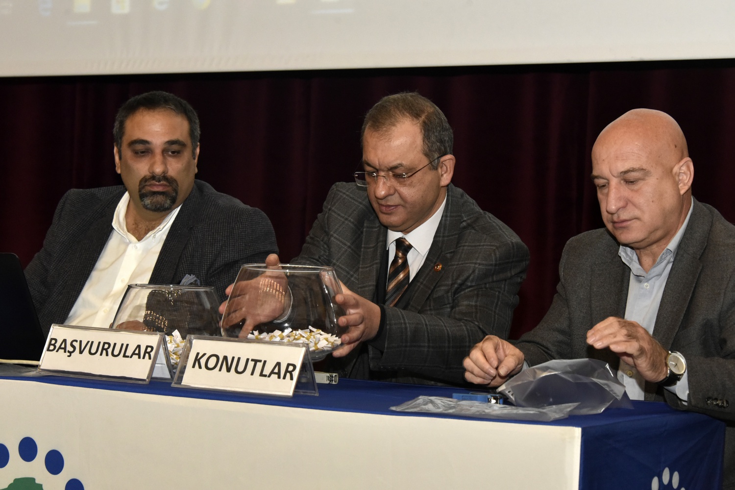 Gümüşhane’de 62 adet alt gelir grubu TOKİ konutları için kura çekildi 2