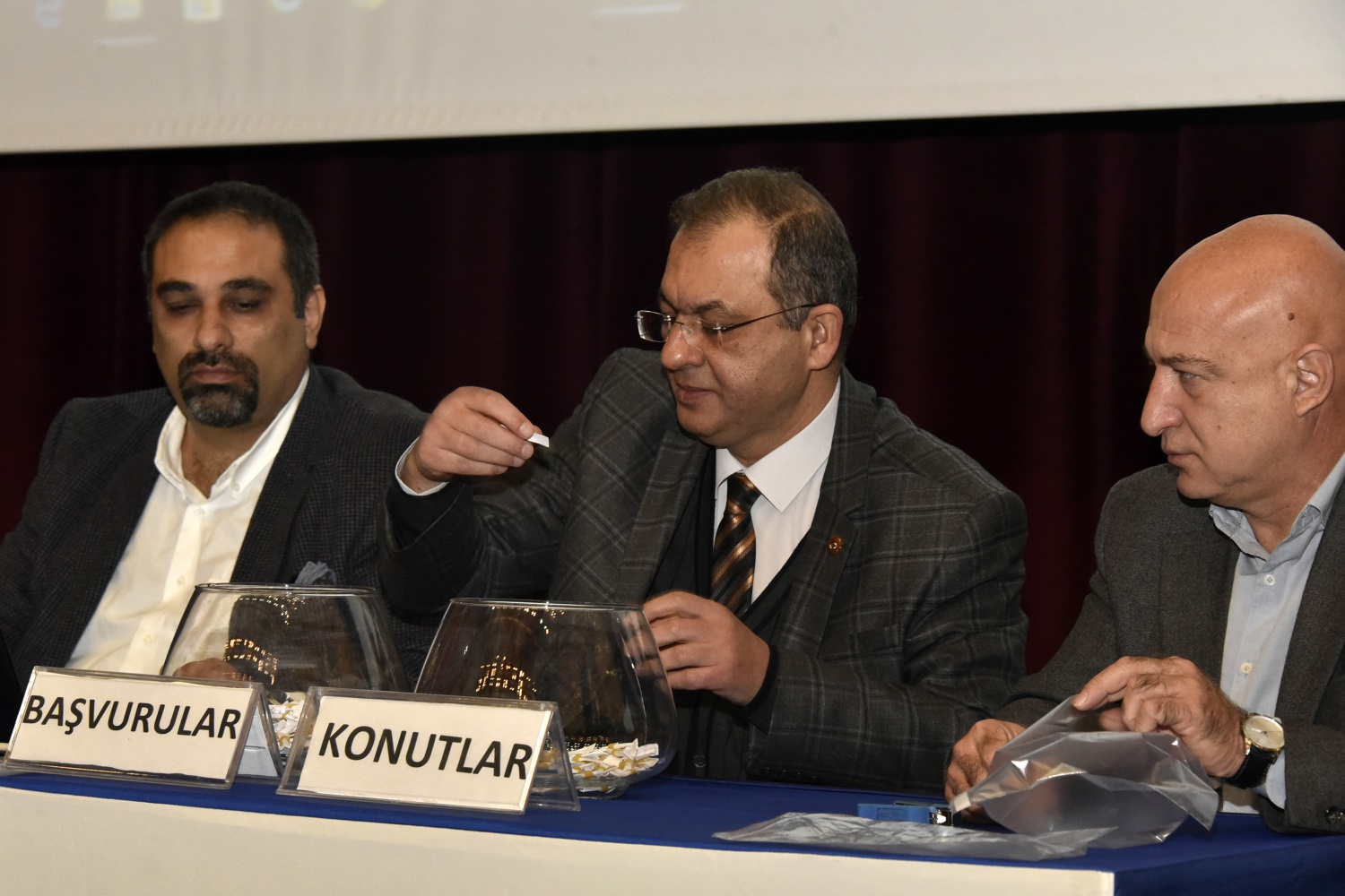 Gümüşhane’de 62 adet alt gelir grubu TOKİ konutları için kura çekildi 6