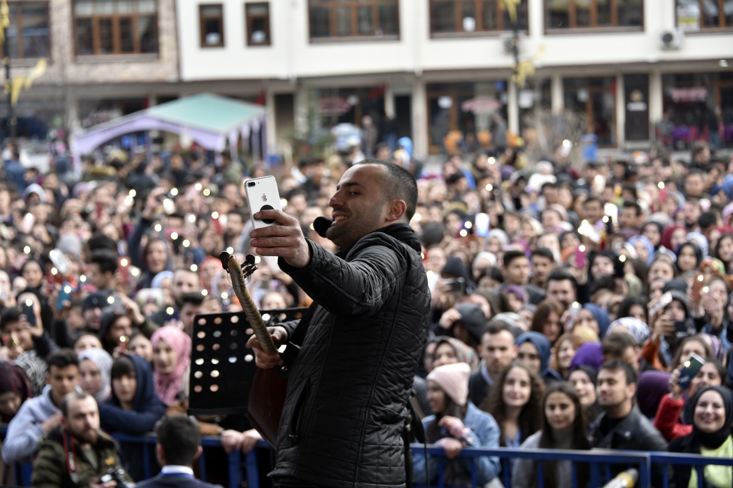 Gümüşhane’de Başkan Çimen’e destek konseri 52