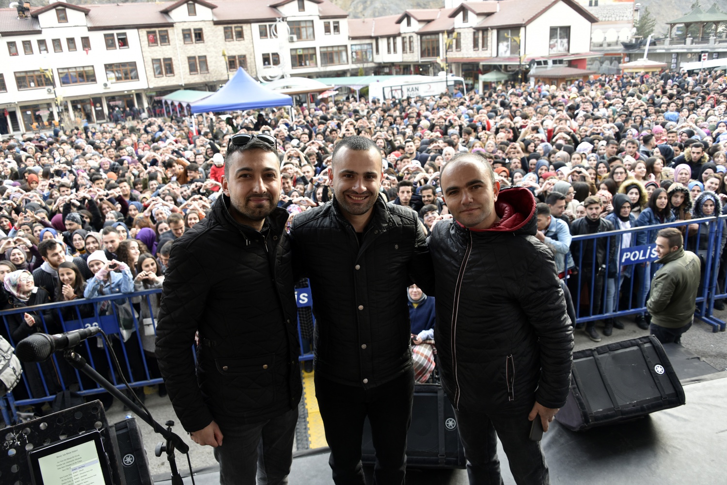 Gümüşhane’de Başkan Çimen’e destek konseri 74