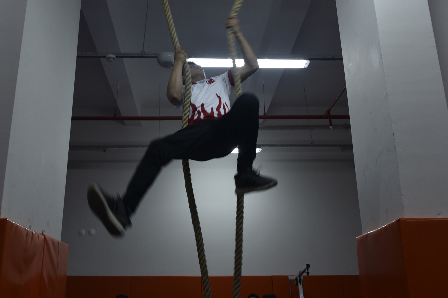 Pes etmedi, çalıştı 3 yılda dünya şampiyonu oldu 15