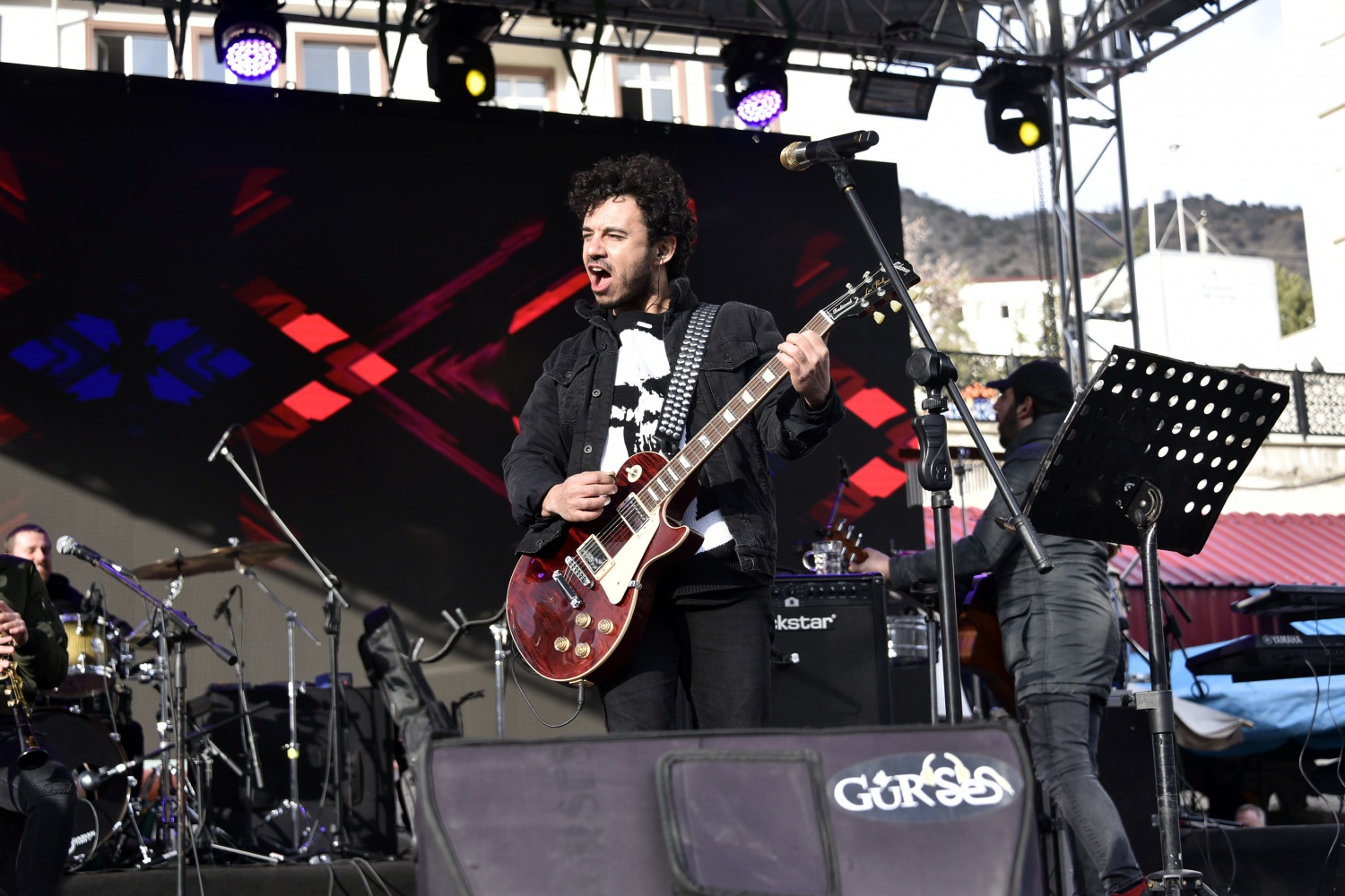 Gümüşhane’de Başkan Çimen’e destek konseri 60