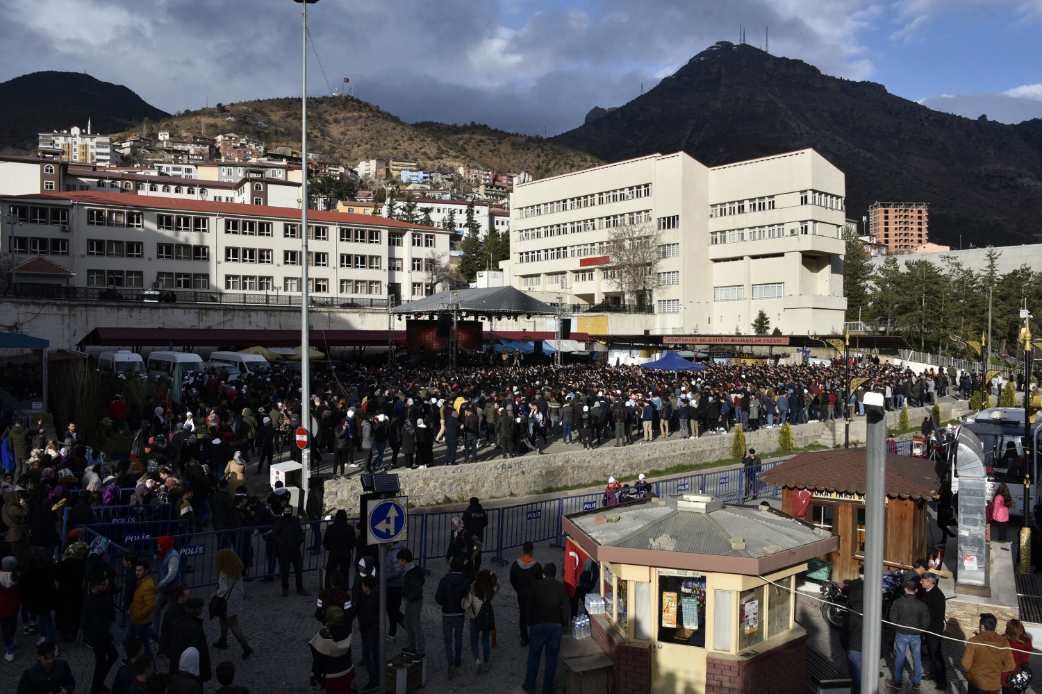 Gümüşhane’de Başkan Çimen’e destek konseri 89