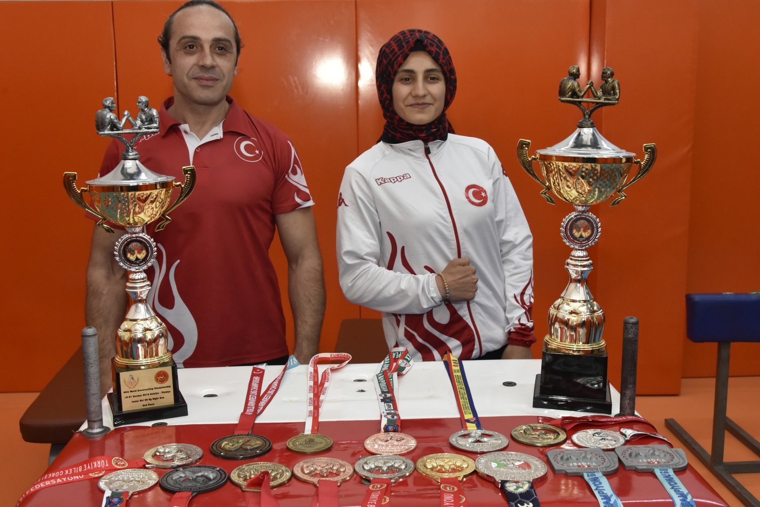 Pes etmedi, çalıştı 3 yılda dünya şampiyonu oldu 19